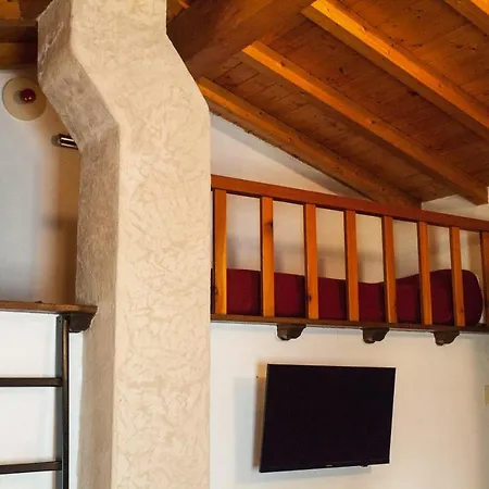 Deliziosa Casetta Sull'appennino Toscano 샬레 *