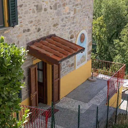 Alpstuga Deliziosa Casetta Sull'appennino Toscano Montefegatesi