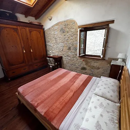 Deliziosa Casetta Sull'appennino Toscano * Montefegatesi