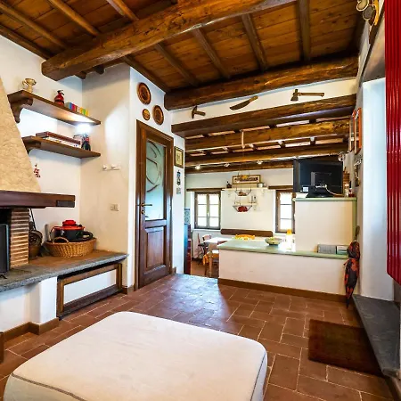 Deliziosa Casetta Sull'appennino Toscano